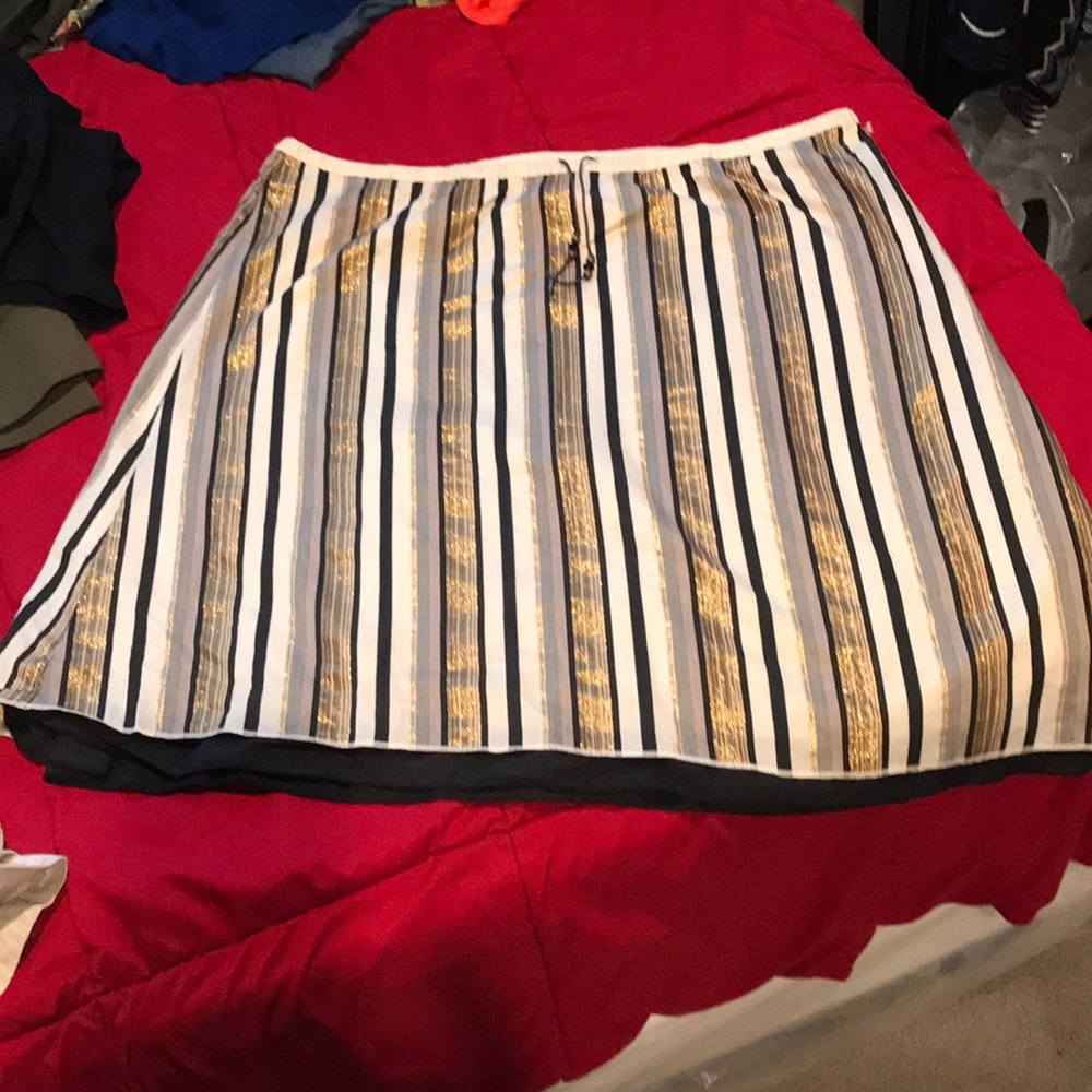Golden skirt